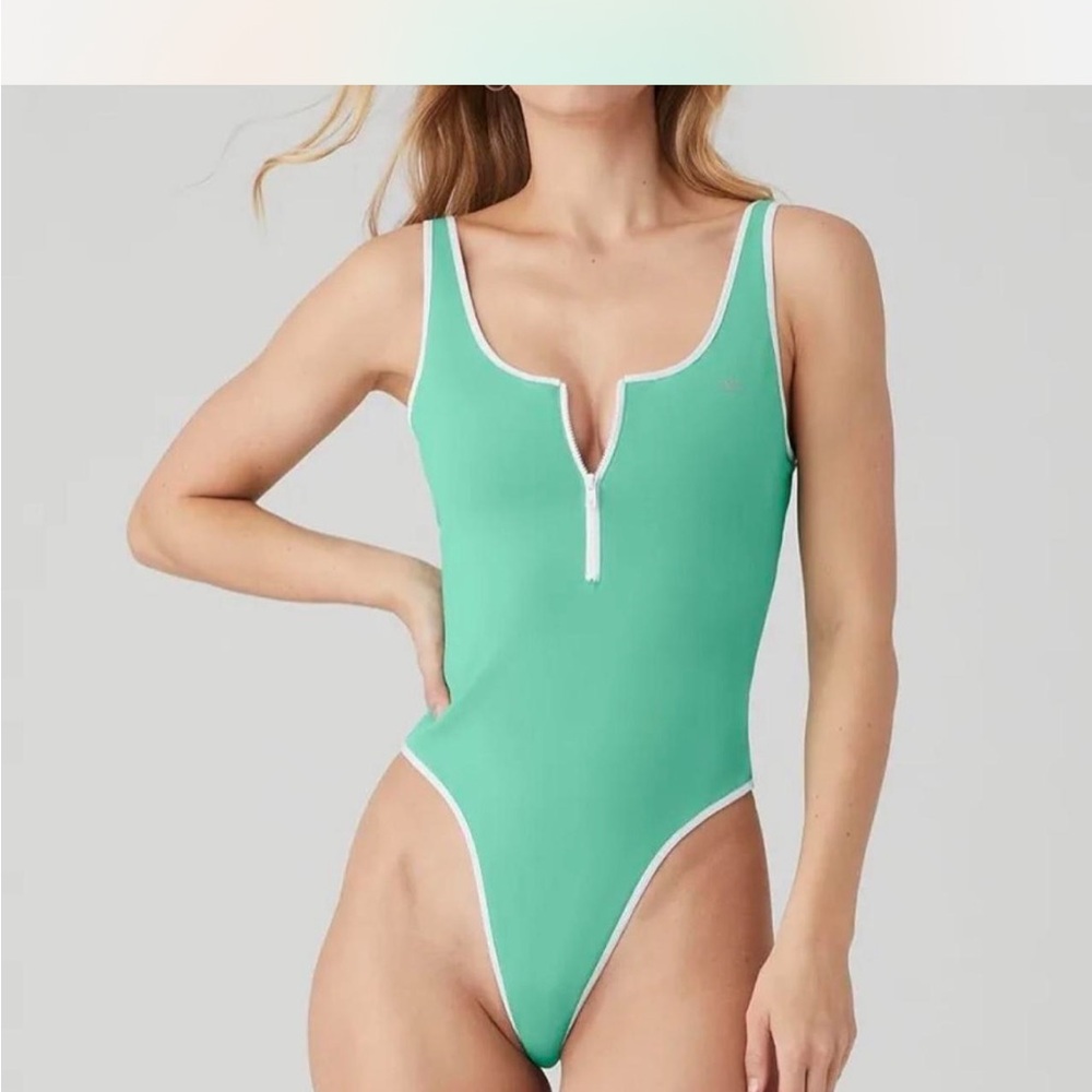 ALO Yoga Supernova Bodysuit